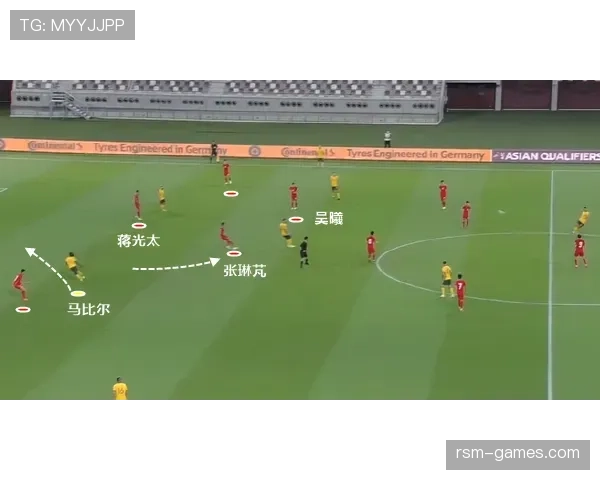 扎卡战术适配性解析:现代足球中场多面手的关键价值 扎卡战术适配性解析:现代足球中场多面手的关键价值